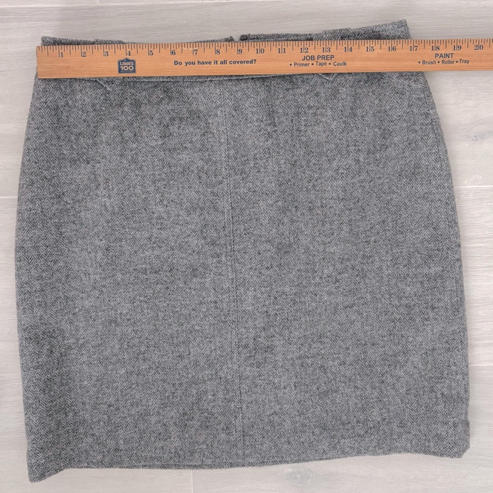 Talbots Herringbone Print Wool Blend Mini Skirt NWOT Grey Size 12 - Picture 3 of 7